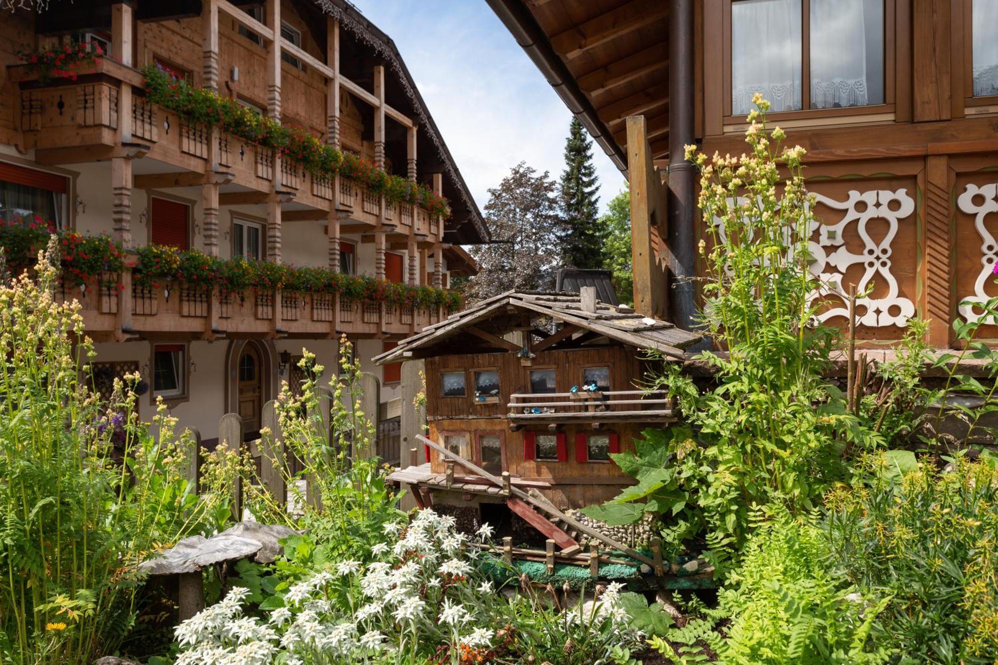 Appartamenti Ladina Campitello di Fassa Εξωτερικό φωτογραφία