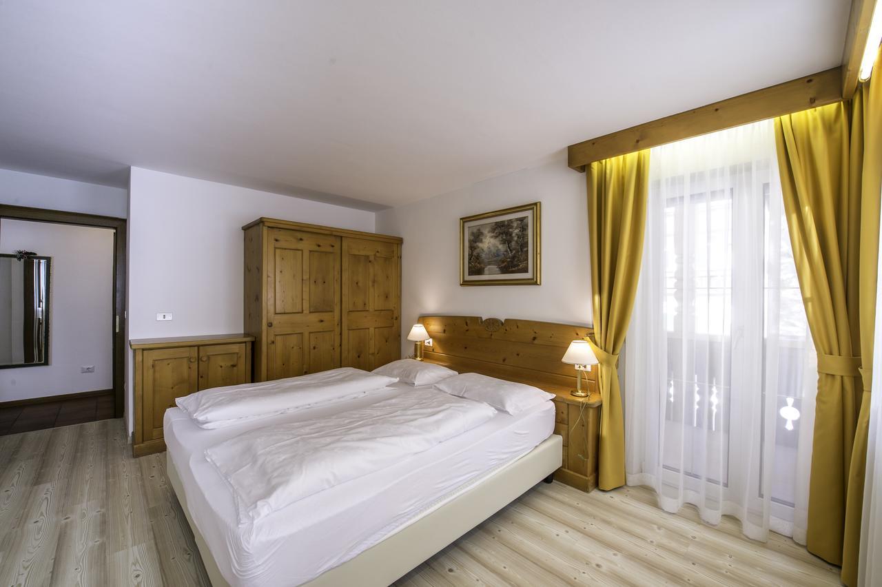 Appartamenti Ladina Campitello di Fassa Εξωτερικό φωτογραφία