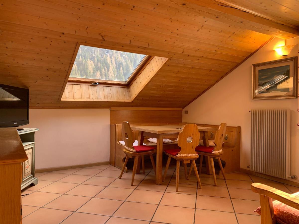 Appartamenti Ladina Campitello di Fassa Εξωτερικό φωτογραφία